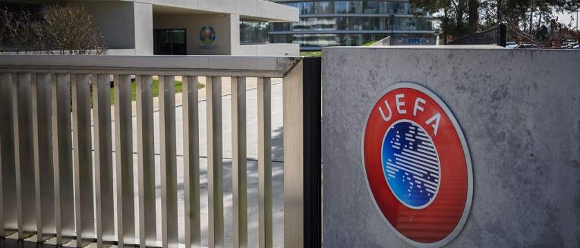 r-football-uefa-euro2020.jpg