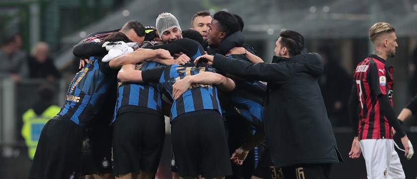r-football-seria-milanvsinter-derby.jpg