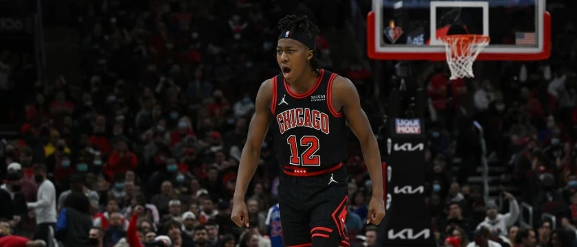 Ayo Dosunmu Black Jersey