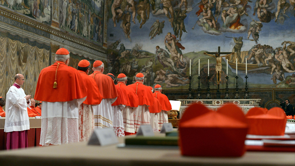 Papal Conclave Sistine Chapel 2025