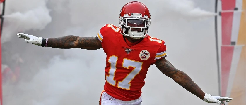 r-nfl-chiefs-hardman-300120.jpg
