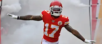 r-nfl-chiefs-hardman-300120.jpg
