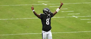 r-nfl-ravens-lamar-jackson-251120.jpg
