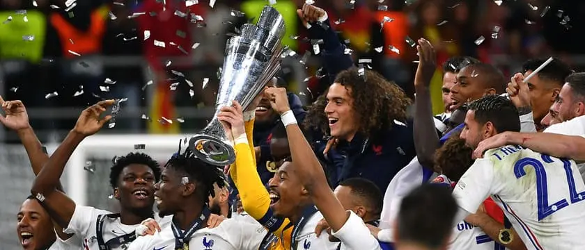 r football france celebrating nations league 2021