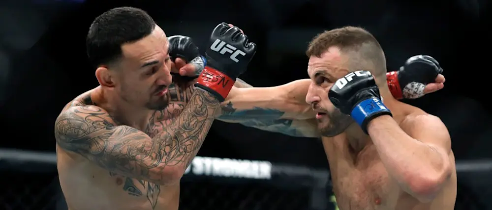 r-ufc245-holloway-volkanovski-1.jpg