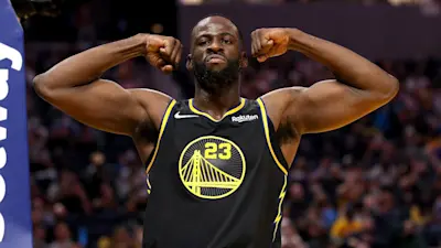 Warriors Draymond Green Flexing