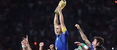 r-football-italy2006.jpg