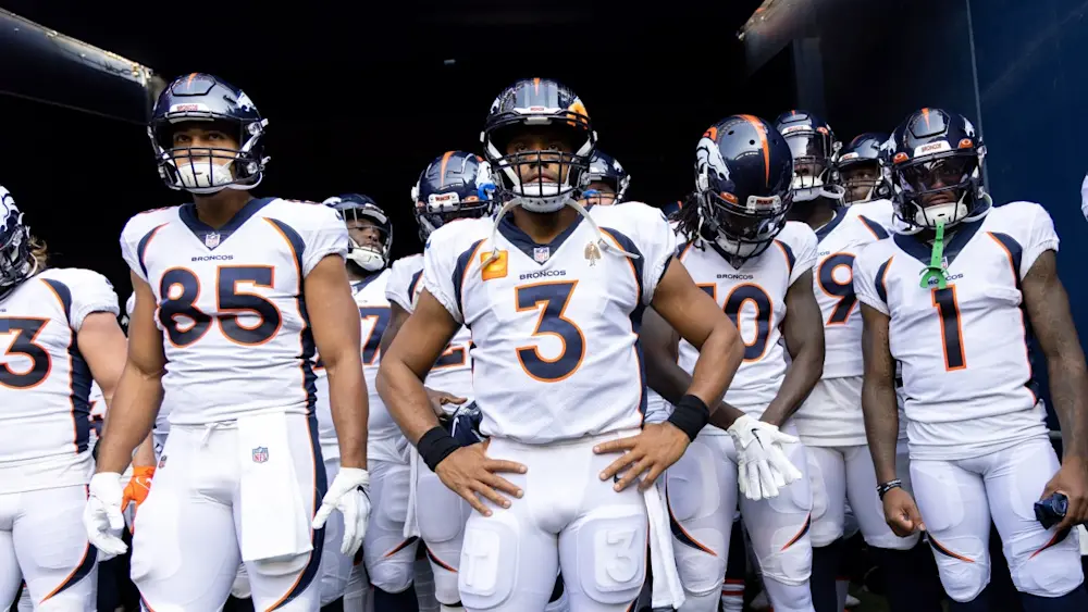 Russell Wilson Broncos coming out of the tunnel