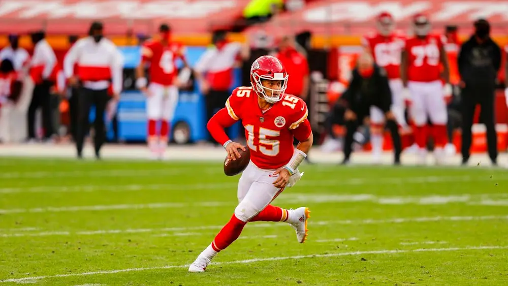 Patrick Mahomes Chiefs Rollout