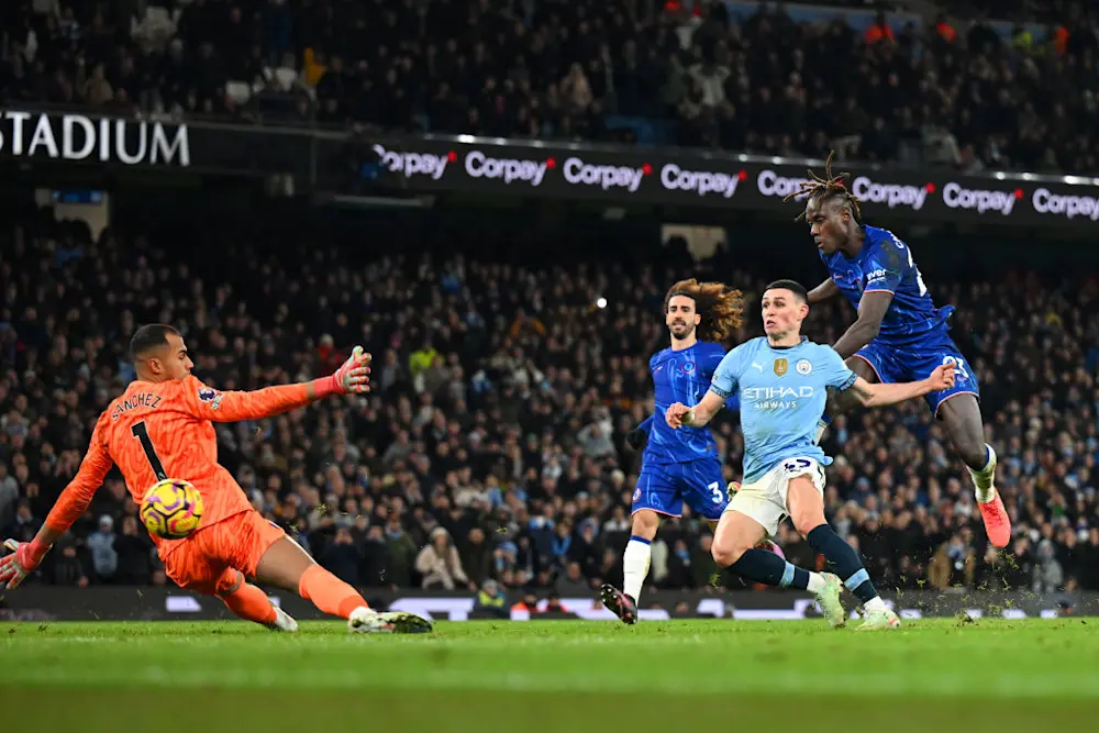 Phoden shoot against Chelsea