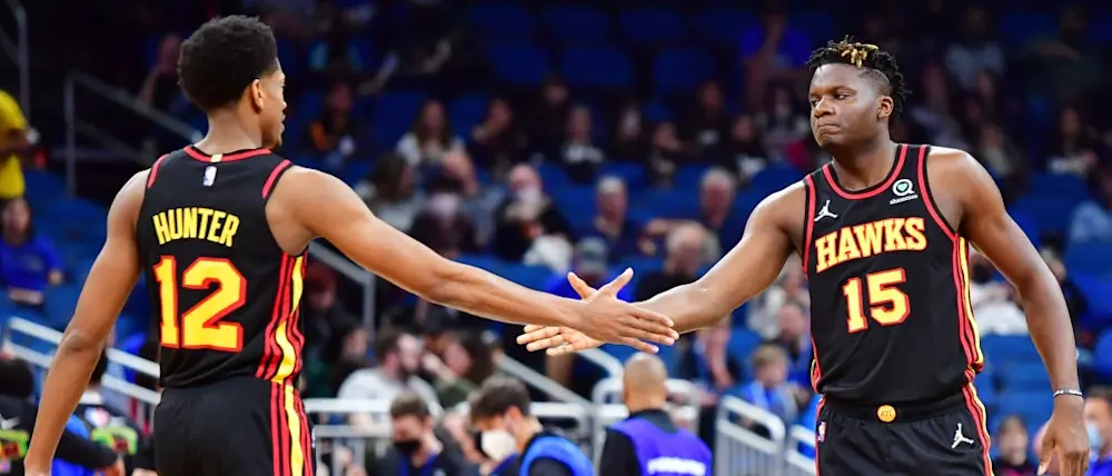 Capela Hunter High Five Hawks
