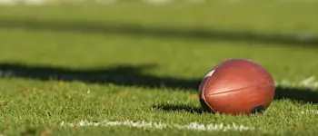 r-nfl-generic-ball-on-field.jpg
