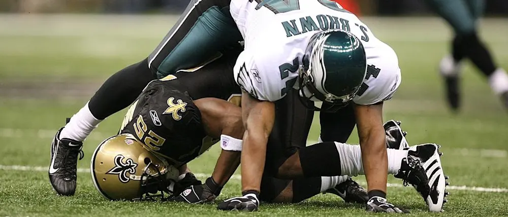 r-nfl-bush-brown-2007.jpg