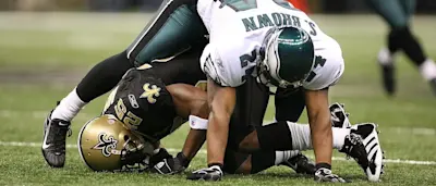 r-nfl-bush-brown-2007.jpg