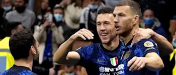 r-football-serie-a-inter-dzeko-2022.jpg