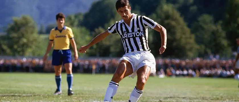 r-football-serieavintage-ianrush.jpg