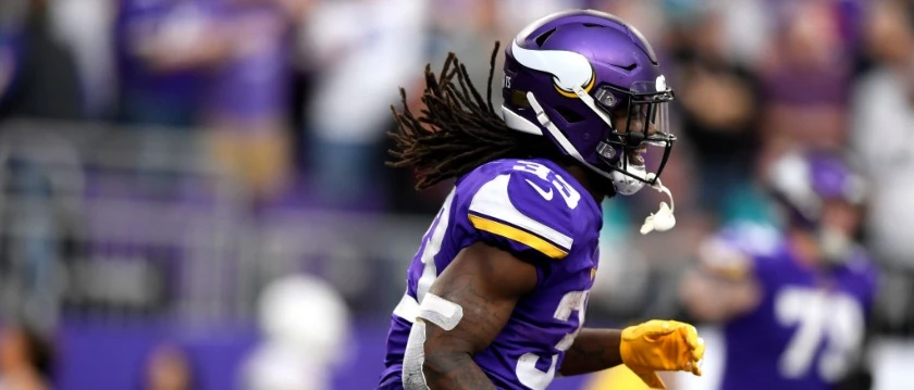 r-nfl-vikings-cook-0809.jpg