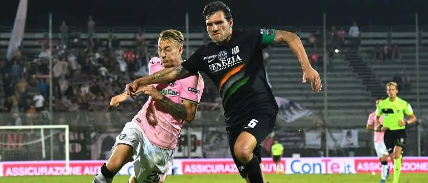r football serieb palermovsvenezia new