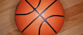 r-basketball-generic-ball.jpg
