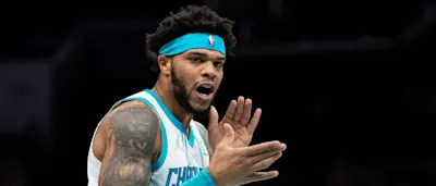 Miles Bridges Hornets Clap