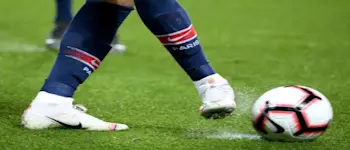 r betfair 14 04 23 mbappe botas