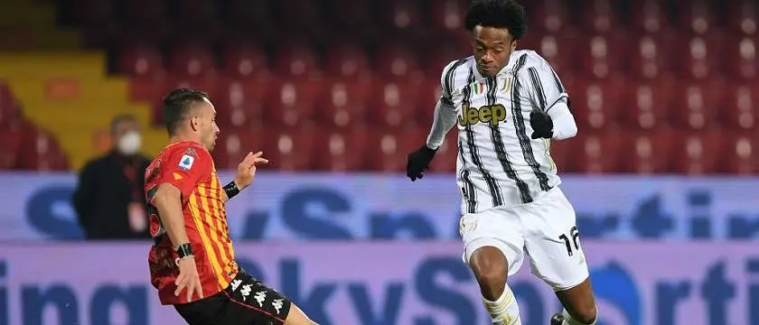 r football seriea juventusvsbenevento 2021
