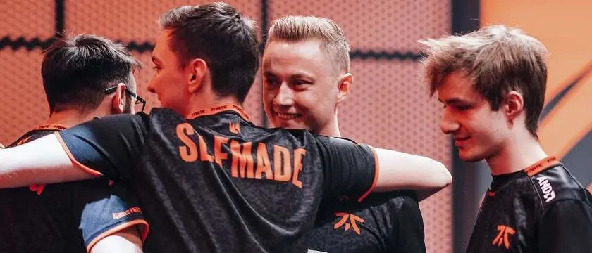 r esports fnatic lol team win 2020