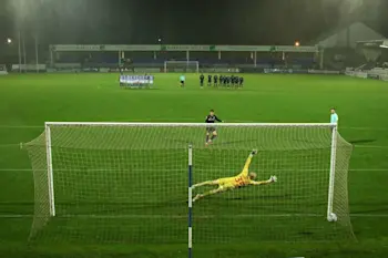 r-football-2022-penalty.jpg