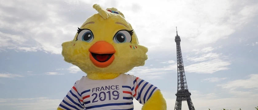 r-football-women-world-cup-france.jpg