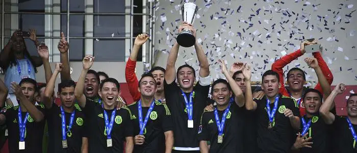 r football gold cup mexico winner 2015