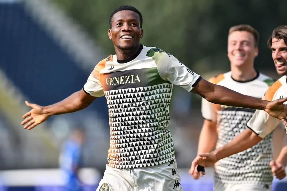 r football seriea venezia okereke 2022