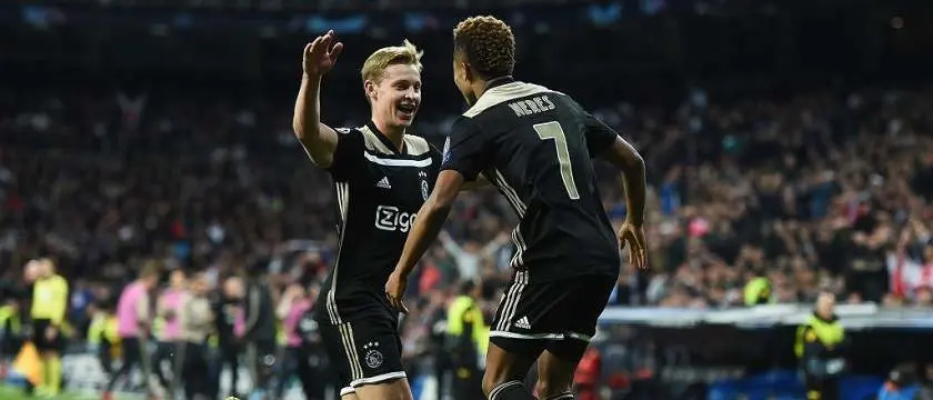 r football ajax neres de jong
