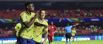 r-soccer-colombia-zapata.jpg