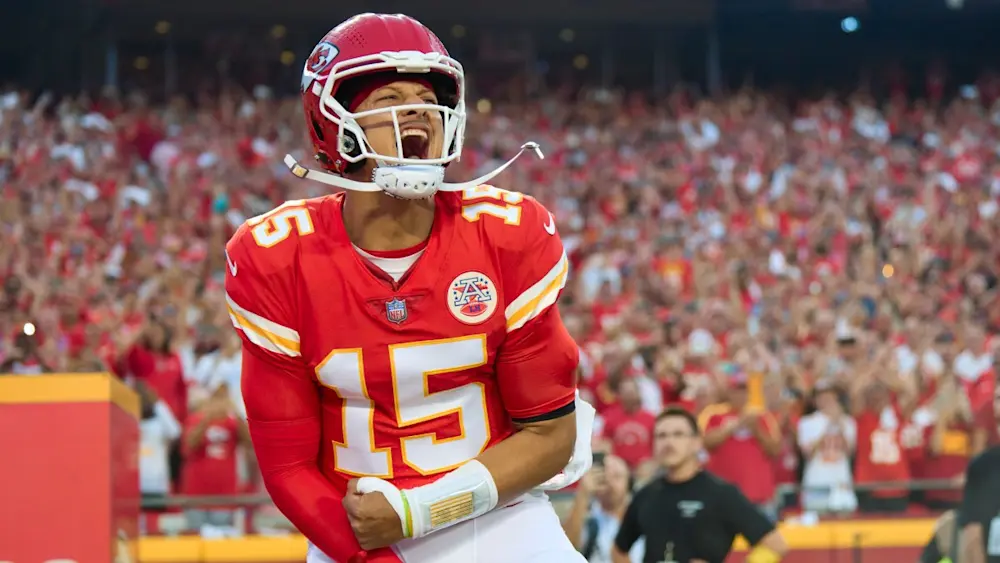 Patrick Mahomes Chiefs yelling