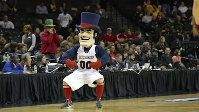 Duquesne Dukes mascot