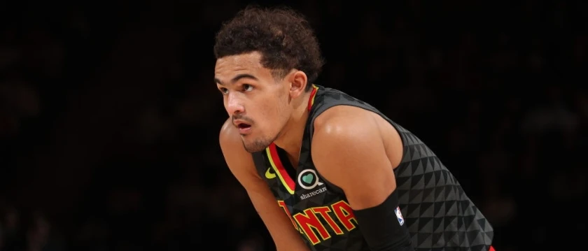 r-nba-hawks-trae-211219.jpg