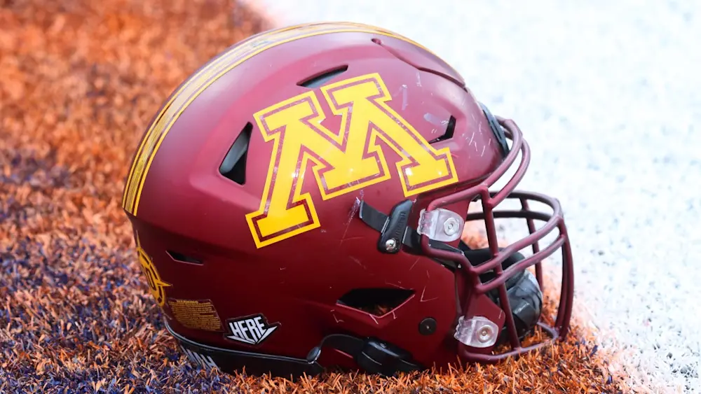 Minnesota Golden Gophers Helmet