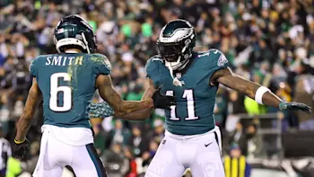 AJ Brown & DeVonta Smith handshake Eagles