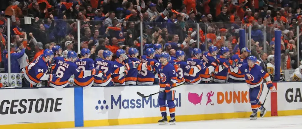 r-nhl-islanders-2018-19.jpg