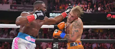Tyron Woodley Punching Jake Paul