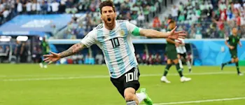 r football worldcup argentina messi celebrating new