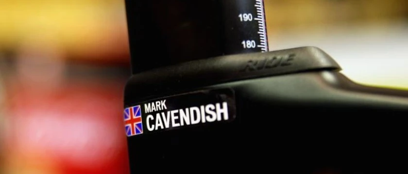 r betfair 24 05 23 ciclismo cavendish camera