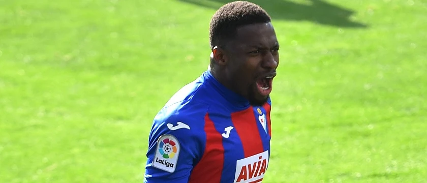 r football eibar hero diop 2020