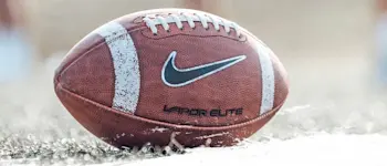 r-ncaaf-football-generic-vapor.jpg