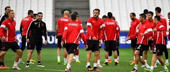 r football albania training