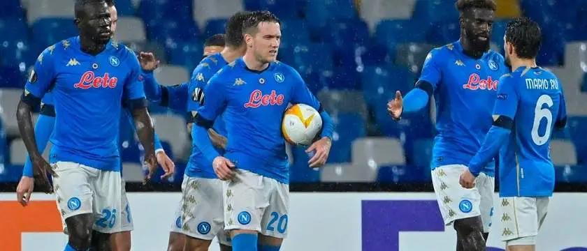r football europaleague napoli 2021