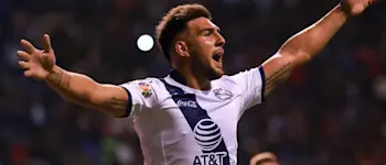 r football puebla hero cavallini 2019