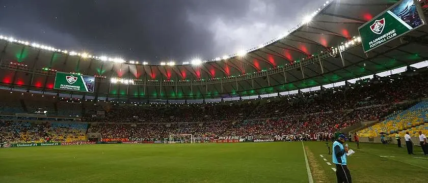 r-football-brasileirao-fans.jpg