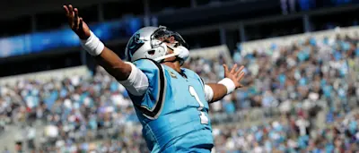 r-nfl-car-panthers-cam-newton-2018.jpg