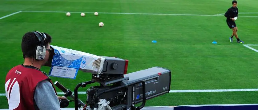 r football streamingtv generic3 new